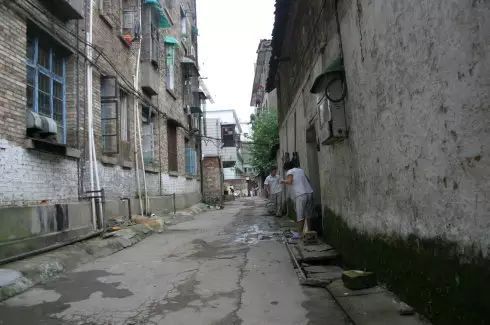 经翔最新揭秘，小巷中的美食秘密