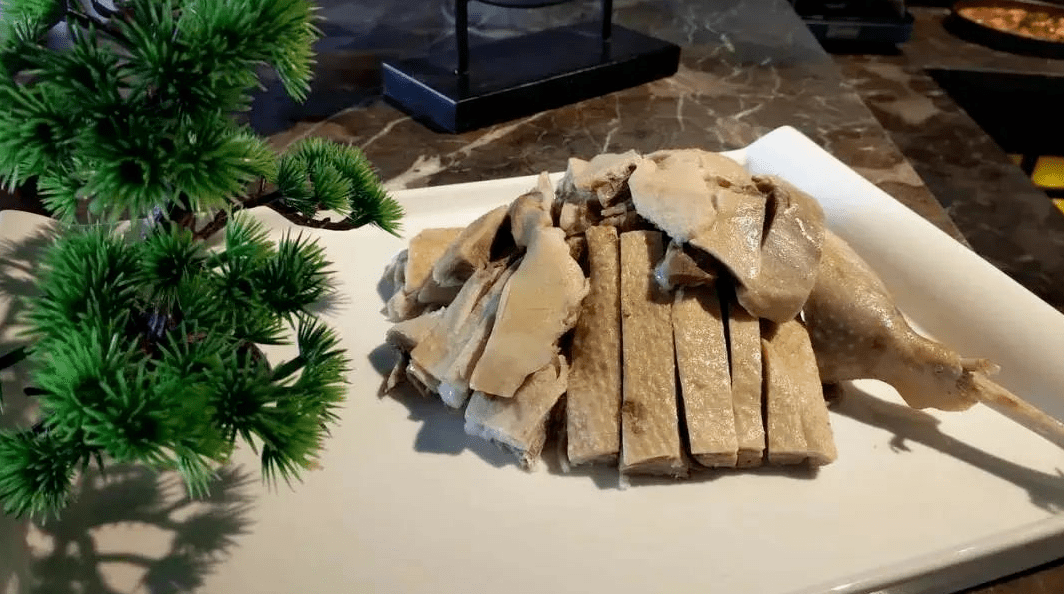 Caopron最新，小巷深处的独特风味探索