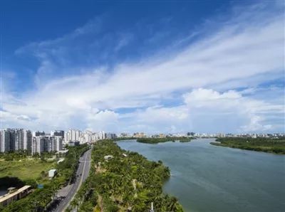 杭州东部湾基最新动态，拥抱自然，探寻内心平静的旅行之旅